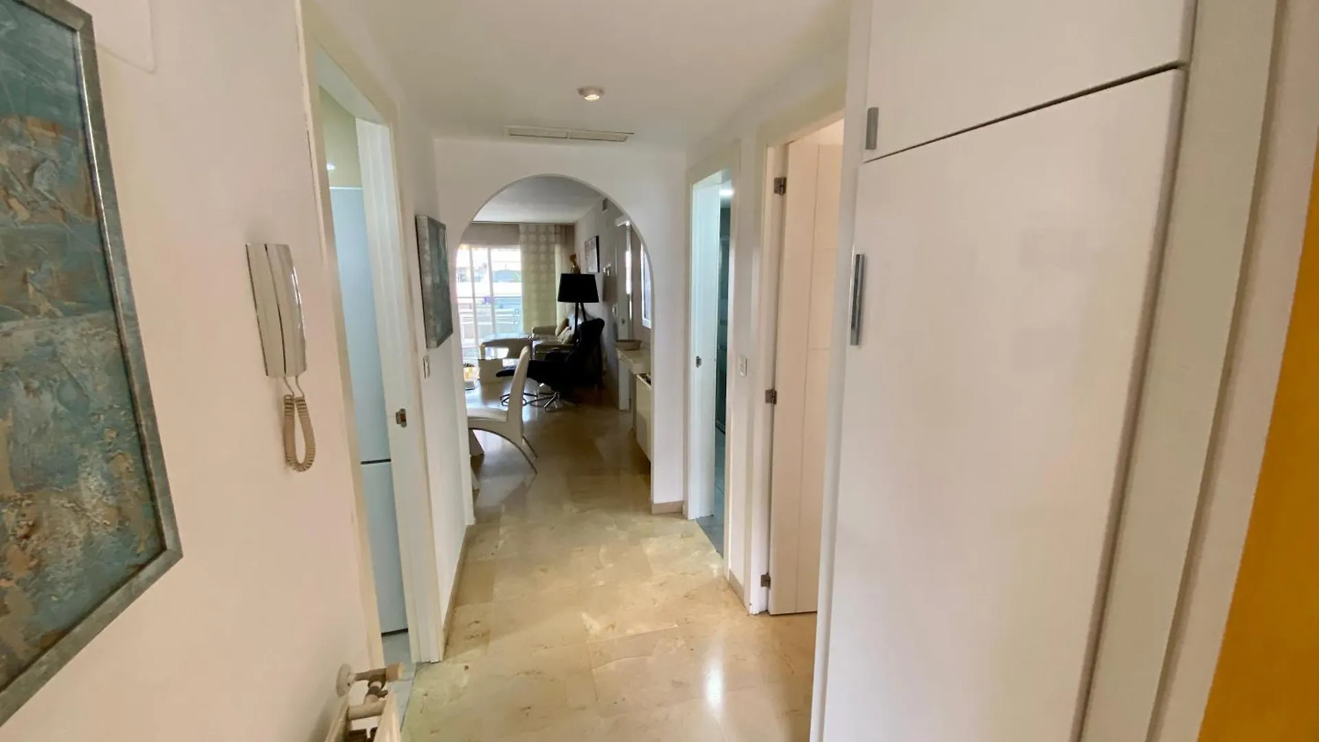 Apartamento Con Vistas Y Terraza En Guadalmina Mad Apartment Marbella