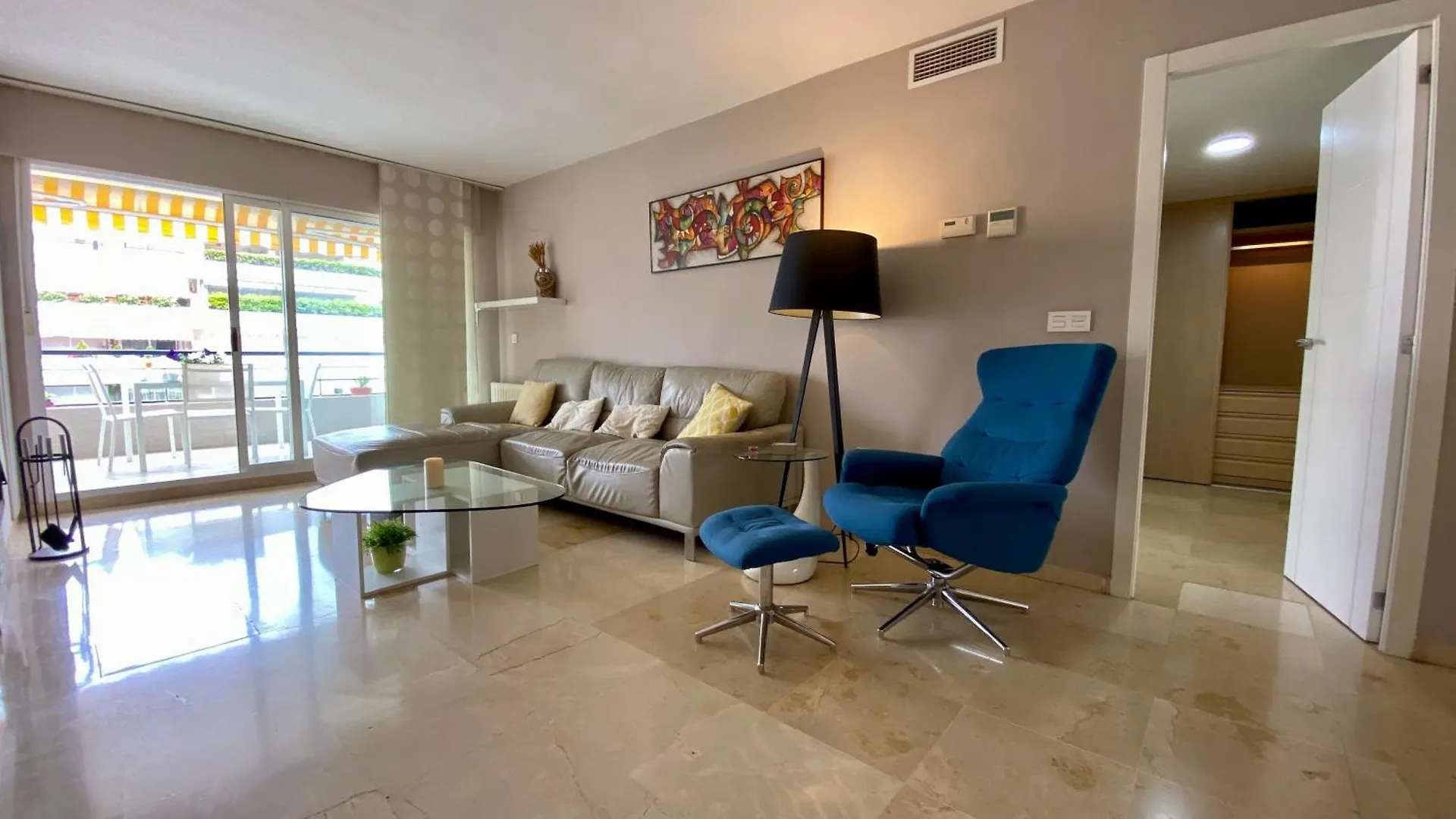 Apartamento Con Vistas Y Terraza En Guadalmina Mad Apartment Marbella